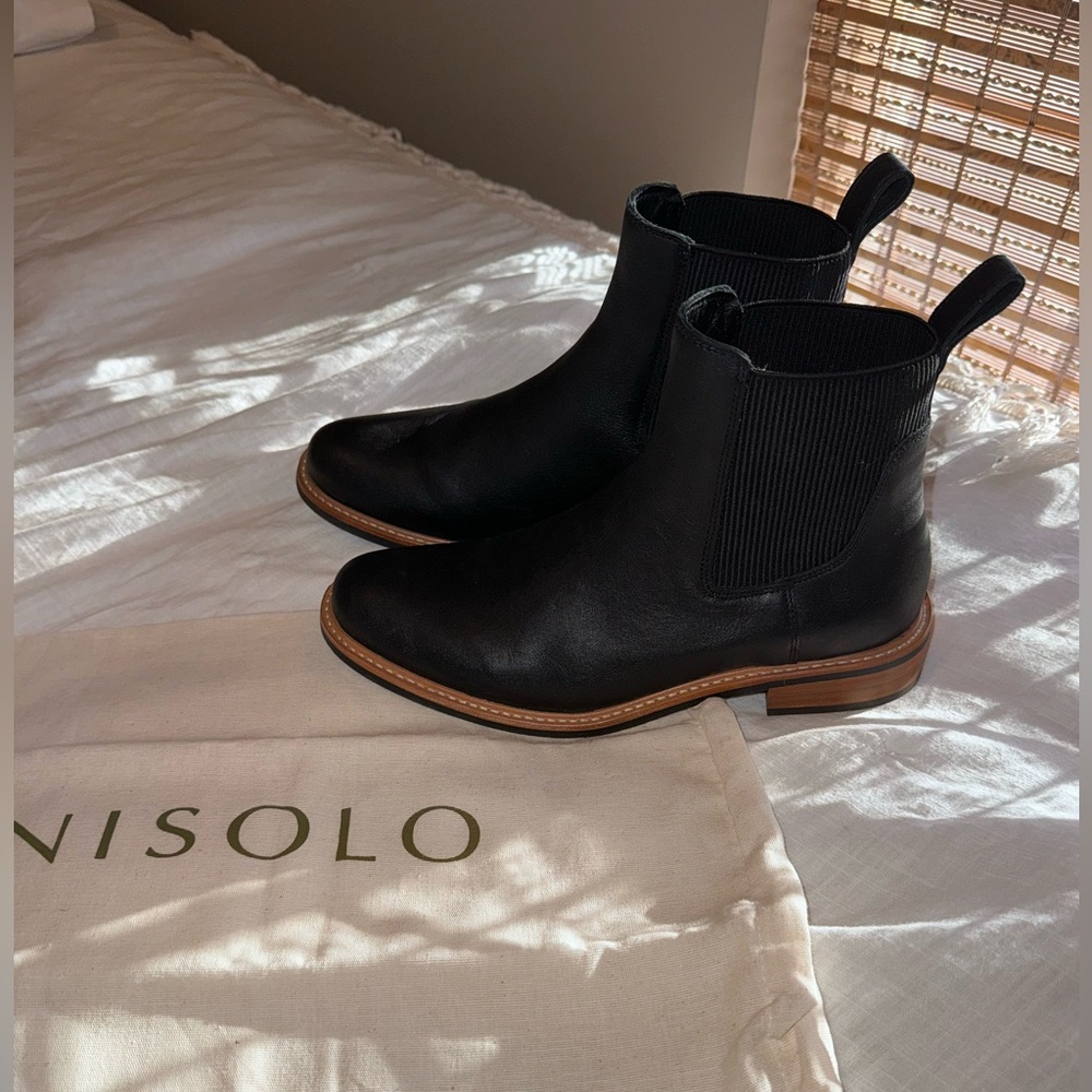 Nisolo - Carmen Chelsea Boot - Size 10 - Black